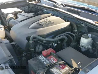 ✅ 2020 Toyota Tacoma SR5 • VIN: 3TMAZ5CN2LM124528 • Lot: 41414154. Listed on IAAI with 74,519 mi. Free auction sales archive from the USA and detailed vehicle history report at DreamBid. Image 18.