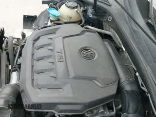 ✅ 2019 Volkswagen Passat Wolfsburg Edition • VIN: 1VWLA7A38KC014156 • Lot: 43298602. Wystawiony na IAAI z przebiegiem 222 216 mil. Bezpłatny archiwum sprzedaży aukcyjnych z USA i szczegółowy raport historii pojazdu na DreamBid. Zdjęcie 19.