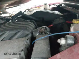 ✅ 2012 Chrysler 200 Touring • VIN: 1C3CCBBB6CN267735 • Lot: 43541999. Wystawiony na IAAI z przebiegiem 200 000 mil. Bezpłatny archiwum sprzedaży aukcyjnych z USA i szczegółowy raport historii pojazdu na DreamBid. Zdjęcie 19.