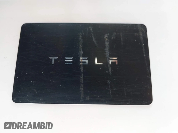 ✅ 2022 Tesla Model Y Performance • VIN: 7SAYGDEF8NF397617 • Lot: 43630156. Listed on IAAI with 48,537 mi. Free auction sales archive from the USA and detailed vehicle history report at DreamBid. Image 11.
