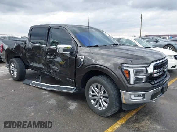 ✅ 2024 Ford F-150 Lariat • VIN: 1FTFW5LD4RFB80324 • Lot: 44304500. Wystawiony na IAAI z przebiegiem 22 212 mil. Bezpłatny archiwum sprzedaży aukcyjnych z USA i szczegółowy raport historii pojazdu na DreamBid. Zdjęcie 1.