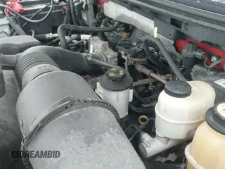 ✅ 2008 Ford F-150 STX • VIN: 1FTRX14W58FA24181 • Lot: 43307361. Wystawiony na IAAI z przebiegiem 78 244 mil. Bezpłatny archiwum sprzedaży aukcyjnych z USA i szczegółowy raport historii pojazdu na DreamBid. Zdjęcie 12.