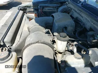 ✅ 1999 Ford F-150 XL • VIN: 2FTRX07L3XCA60067 • Lot: 41887212. Wystawiony na IAAI z przebiegiem 176 034 mil. Bezpłatny archiwum sprzedaży aukcyjnych z USA i szczegółowy raport historii pojazdu na DreamBid. Zdjęcie 19.