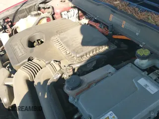 ✅ 2018 Ford Fusion Titanium • VIN: 3FA6P0SU3JR106441 • Lot: 41699936. Listed on IAAI with 146,330 mi. Free auction sales archive from the USA and detailed vehicle history report at DreamBid. Image 18.