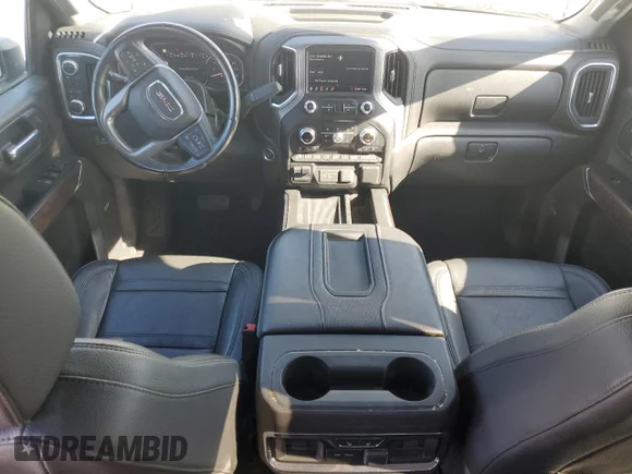 ✅ 2020 GMC Sierra 3500HD Denali • VIN: 1GT49WEY4LF252764 • Lot: 53167965. Wystawiony na Copart z przebiegiem 24 510 mil. Bezpłatny archiwum sprzedaży aukcyjnych z USA i szczegółowy raport historii pojazdu na DreamBid. Zdjęcie 8.