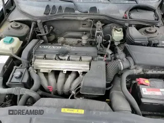 ✅ 1998 Volvo V70 • VIN: YV1LW5571W2490552 • Lot: 81240444. Listed on Copart with 175,832 mi. Free auction sales archive from the USA and detailed vehicle history report at DreamBid. Image 13.