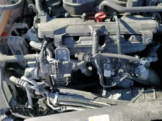 ✅ 2019 Toyota Sienna L • VIN: 5TDZZ3DC7KS973377 • Лот: 94031505. Опубликован ранее на Copart с пробегом 203 193 миль. Бесплатный доступ к архиву аукционных продаж из США и подробный отчёт об истории автомобиля на DreamBid. Изображение 15.