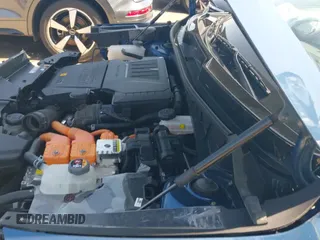 ✅ 2023 Kia Niro SX Touring • VIN: KNDCR3LF6P5055831 • Lot: 42544117. Wystawiony na IAAI z przebiegiem 57 889 mil. Bezpłatny archiwum sprzedaży aukcyjnych z USA i szczegółowy raport historii pojazdu na DreamBid. Zdjęcie 20.