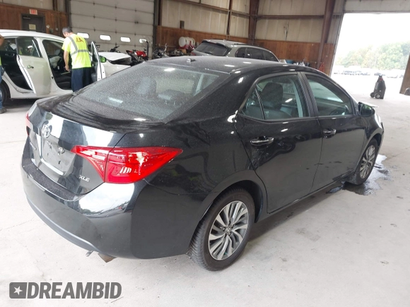 ✅ 2018 Toyota Corolla SE • VIN: 2T1BURHE4JC035858 • Lot: 43294418. Wystawiony na IAAI z przebiegiem 48 092 mil. Bezpłatny archiwum sprzedaży aukcyjnych z USA i szczegółowy raport historii pojazdu na DreamBid. Zdjęcie 4.
