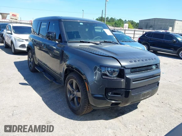 ✅ 2023 Land Rover Defender V8 • VIN: SALEWEEE8P2216126 • Lot: 44793208. Wystawiony na IAAI z przebiegiem 38 158 mil. Bezpłatny archiwum sprzedaży aukcyjnych z USA i szczegółowy raport historii pojazdu na DreamBid. Zdjęcie 1.