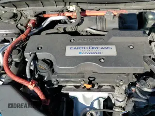 ✅ 2017 Honda Accord • VIN: JHMCR6F31HC005160 • Lot: 93046235. Listed on Copart with 144,921 mi. Free auction sales archive from the USA and detailed vehicle history report at DreamBid. Image 14.