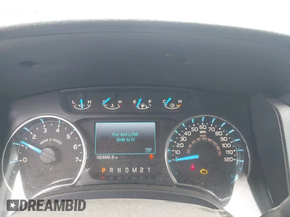 ✅ 2013 Ford F-150 XL • VIN: 1FTFX1ET7DKF59747 • Lot: 43162542. Wystawiony na IAAI z przebiegiem 180 996 mil. Bezpłatny archiwum sprzedaży aukcyjnych z USA i szczegółowy raport historii pojazdu na DreamBid. Zdjęcie 7.