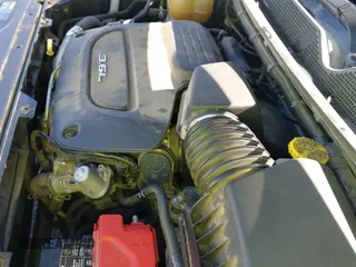 ✅ 2017 Chrysler Pacifica Touring • VIN: 2C4RC1DG7HR623290 • Lot: 43634444. Listed on IAAI with 175,817 mi. Free auction sales archive from the USA and detailed vehicle history report at DreamBid. Image 19.