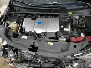 ✅ 2017 Toyota Prius Two • VIN: JTDKBRFU6H3047741 • Lot: 92015345. Wystawiony na Copart z przebiegiem 138 943 mil. Bezpłatny archiwum sprzedaży aukcyjnych z USA i szczegółowy raport historii pojazdu na DreamBid. Zdjęcie 16.