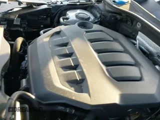 ✅ 2023 Volkswagen Arteon SEL Premium R-Line • VIN: WVWTR7AN4PE011960 • Лот: 41224746. Опубликован ранее на IAAI с пробегом 12 654 миль. Бесплатный доступ к архиву аукционных продаж из США и подробный отчёт об истории автомобиля на DreamBid. Изображение 21.