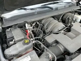 ✅ 2019 GMC Yukon XL SLE • VIN: 1GKS2FKCXKR119416 • Lot: 83861385. Wystawiony na Copart z przebiegiem 144 725 mil. Bezpłatny archiwum sprzedaży aukcyjnych z USA i szczegółowy raport historii pojazdu na DreamBid. Zdjęcie 14.