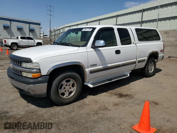 ✅ 2000 Chevrolet Silverado 1500 LT • VIN: 2GCEK19T9Y1116140 • Lot: 60931795. Wystawiony na Copart z przebiegiem Nie podano. Bezpłatny archiwum sprzedaży aukcyjnych z USA i szczegółowy raport historii pojazdu na DreamBid. Zdjęcie 1.