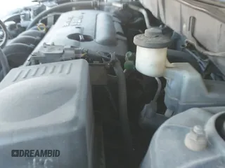 ✅ 2005 Toyota Corolla LE • VIN: 1NXBR32E95Z343216 • Lot: 43633396. Listed on IAAI with 299,999 mi. Free auction sales archive from the USA and detailed vehicle history report at DreamBid. Image 12.