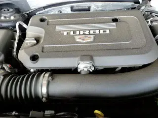 ✅ 2023 Cadillac XT4 AWD Sport • VIN: 1GYFZFR45PF103280 • Lot: 71688255. Listed on Copart with 33,221 mi. Free auction sales archive from the USA and detailed vehicle history report at DreamBid. Image 15.