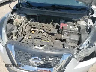 ✅ 2018 Nissan Kicks SV • VIN: 3N1CP5CU2JL537562 • Lot: 71481685. Listed on Copart with 138,085 mi. Free auction sales archive from the USA and detailed vehicle history report at DreamBid. Image 15.