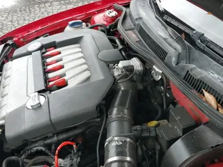 ✅ 2004 Volkswagen R32 • VIN: WVWKG61J74D099896 • Lot: 41478408. Wystawiony na IAAI z przebiegiem 114 282 mil. Bezpłatny archiwum sprzedaży aukcyjnych z USA i szczegółowy raport historii pojazdu na DreamBid. Zdjęcie 21.