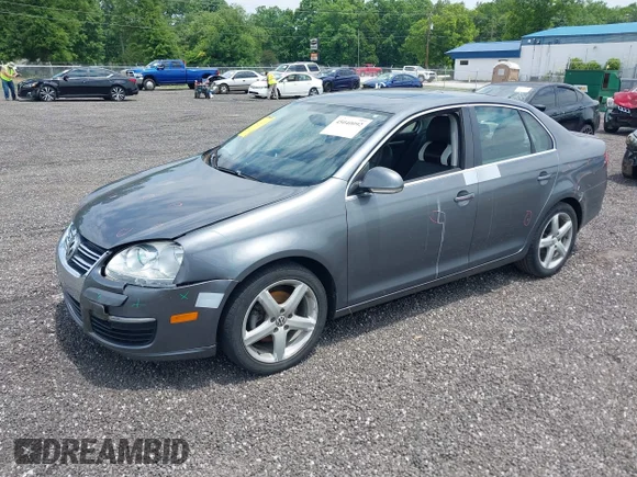 ✅ 2009 Volkswagen Jetta SE • VIN: 3VWRM71KX9M040341 • Лот: 45040092. Опубліковано раніше на IAAI з пробігом 171 638 миль. Безкоштовний доступ до архіву аукціонних продажів зі США та докладний звіт про історію автомобіля на DreamBid. Зображення 2.