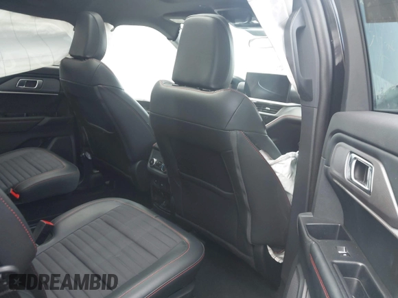 ✅ 2025 Ford Explorer ST-Line • VIN: 1FMUK8KH3SGA77660 • Lot: 44835700. Wystawiony na IAAI z przebiegiem 12 580 mil. Bezpłatny archiwum sprzedaży aukcyjnych z USA i szczegółowy raport historii pojazdu na DreamBid. Zdjęcie 8.