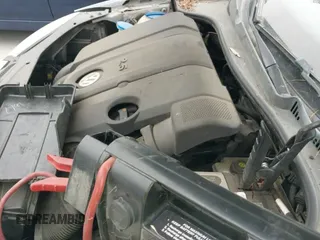 ✅ 2010 Volkswagen Jetta SE • VIN: 3VWRZ7AJ6AM113590 • Lot: 42418082. Listed on IAAI with 226,440 mi. Free auction sales archive from the USA and detailed vehicle history report at DreamBid. Image 12.