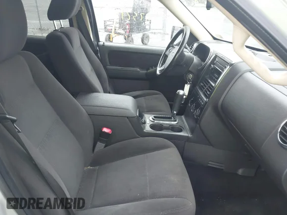 ✅ 2010 Ford Explorer XLT • VIN: 1FMEU7D87AUA69194 • Lot: 42521246. Wystawiony na IAAI z przebiegiem 161 667 mil. Bezpłatny archiwum sprzedaży aukcyjnych z USA i szczegółowy raport historii pojazdu na DreamBid. Zdjęcie 5.