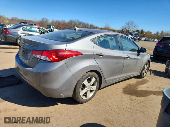 ✅ 2013 Hyundai Elantra GLS • VIN: 5NPDH4AE8DH300955 • Lot: 49107556. Wystawiony na Copart z przebiegiem 165 035 mil. Bezpłatny archiwum sprzedaży aukcyjnych z USA i szczegółowy raport historii pojazdu na DreamBid. Zdjęcie 3.