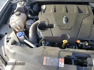 ✅ 2017 Lincoln Continental Select • VIN: 1LN6L9SP0H5630983 • Lot: 81935665. Wystawiony na Copart z przebiegiem 57 550 mil. Bezpłatny archiwum sprzedaży aukcyjnych z USA i szczegółowy raport historii pojazdu na DreamBid. Zdjęcie 15.