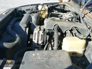 1999 Chevrolet Silverado 1500 LS with VIN 1GCEK19T0XE108280, listed as a IAAI auction lot 43504304 with 289,036 mi miles and . Bid and sale history available at DreamBid. Image 12.