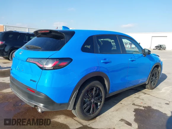 ✅ 2026 Honda HR-V Sport • VIN: 3CZRZ1H55TM708064 • Lot: 44215881. Wystawiony na IAAI z przebiegiem 3 086 mil. Bezpłatny archiwum sprzedaży aukcyjnych z USA i szczegółowy raport historii pojazdu na DreamBid. Zdjęcie 4.