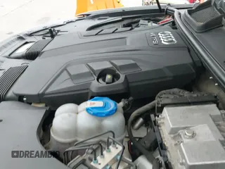 ✅ 2017 Audi Q7 Prestige • VIN: WA1VAAF75HD021003 • Лот: 43728669. Опубликован ранее на IAAI с пробегом 144 516 миль. Бесплатный доступ к архиву аукционных продаж из США и подробный отчёт об истории автомобиля на DreamBid. Изображение 19.