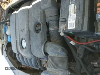 ✅ 2010 Volkswagen Jetta Limited Edition • VIN: 3VWRX7AJ5AM047491 • Lot: 42663062. Listed on IAAI with 146,179 mi. Free auction sales archive from the USA and detailed vehicle history report at DreamBid. Image 17.