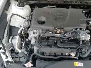 ✅ 2024 Toyota Camry SE • VIN: 4T1G11AK5RU198805 • Lot: 93264535. Wystawiony na Copart z przebiegiem 23 681 mil. Bezpłatny archiwum sprzedaży aukcyjnych z USA i szczegółowy raport historii pojazdu na DreamBid. Zdjęcie 13.