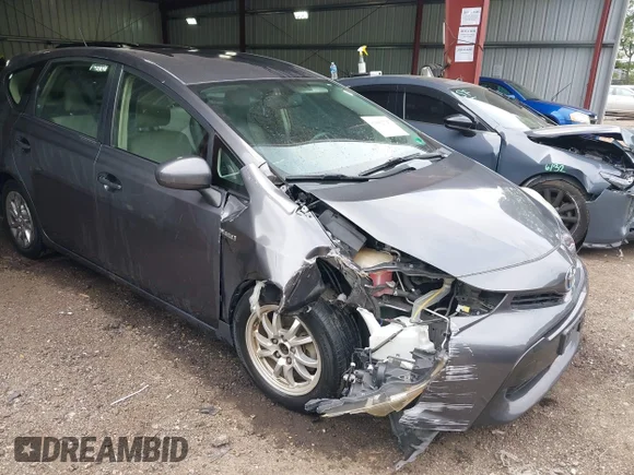 ✅ 2015 Toyota Prius Two • VIN: JTDZN3EU6FJ016826 • Lot: 42662727. Wystawiony na IAAI z przebiegiem 184 491 mil. Bezpłatny archiwum sprzedaży aukcyjnych z USA i szczegółowy raport historii pojazdu na DreamBid. Zdjęcie 6.