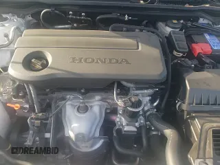 ✅ 2025 Honda Civic Sport • VIN: 19XFL2H82SE012555 • Lot: 92206605. Listed on Copart with 15,882 mi. Free auction sales archive from the USA and detailed vehicle history report at DreamBid. Image 16.