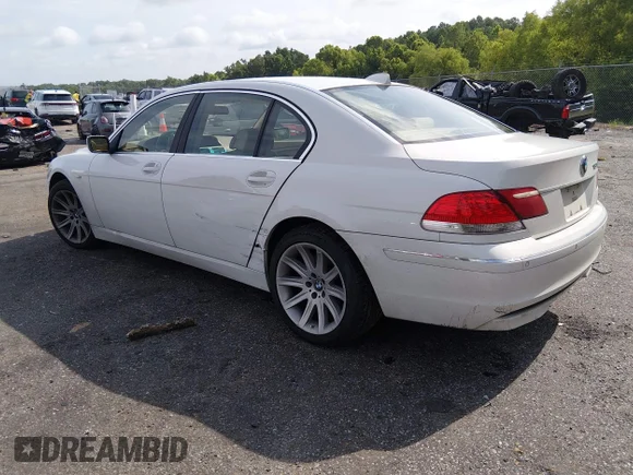 ✅ 2006 BMW 7 Series 750Li • VIN: WBAHN83516DT62671 • Lot: 45436383. Listed on IAAI with Not provided. Free auction sales archive from the USA and detailed vehicle history report at DreamBid. Image 3.