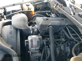 ✅ 2000 GMC Sierra 1500 SLE • VIN: 2GTEC19T9Y1168672 • Lot: 43619566. Listed on IAAI with Not provided. Free auction sales archive from the USA and detailed vehicle history report at DreamBid. Image 13.