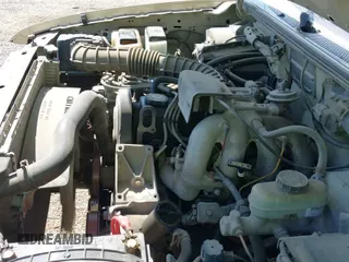 ✅ 2000 Ford Ranger XL • VIN: 1FTYR10C5YTA82441 • Lot: 43093475. Wystawiony na IAAI z przebiegiem 109 422 mil. Bezpłatny archiwum sprzedaży aukcyjnych z USA i szczegółowy raport historii pojazdu na DreamBid. Zdjęcie 23.