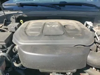 ✅ 2018 Jeep Grand Cherokee Limited • VIN: 1C4RJFBG4JC335831 • Лот: 84226775. Опубликован ранее на Copart с пробегом 99 558 миль. Бесплатный доступ к архиву аукционных продаж из США и подробный отчёт об истории автомобиля на DreamBid. Изображение 16.