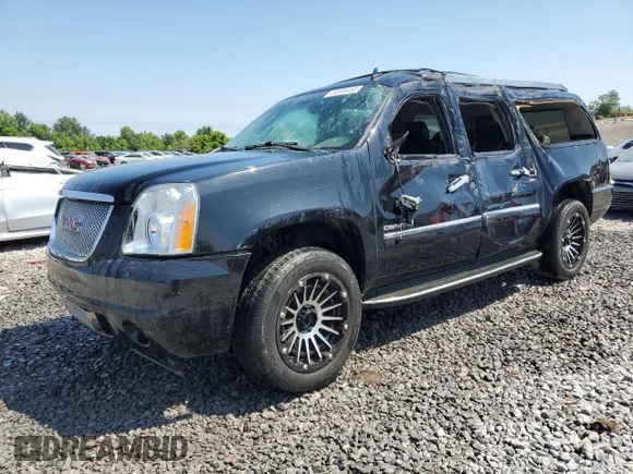 ✅ 2011 GMC Yukon XL Denali • VIN: 1GKS2MEF1BR195410 • Лот: 58008455. Опубликован ранее на Copart с пробегом 278 996 миль. Бесплатный доступ к архиву аукционных продаж из США и подробный отчёт об истории автомобиля на DreamBid. Изображение 1.