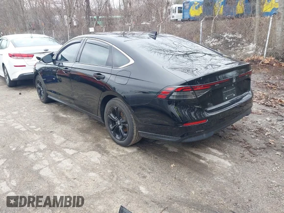 ✅ 2023 Honda Accord EX • VIN: 1HGCY1F37PA019891 • Lot: 44567095. Wystawiony na IAAI z przebiegiem 50 967 mil. Bezpłatny archiwum sprzedaży aukcyjnych z USA i szczegółowy raport historii pojazdu na DreamBid. Zdjęcie 3.