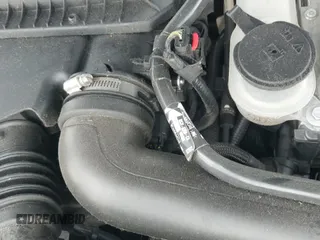 ✅ 2017 Ford Fusion Hybrid SE • VIN: 3FA6P0LU8HR244887 • Лот: 43586983. Опубликован ранее на IAAI с пробегом 140 571 миль. Бесплатный доступ к архиву аукционных продаж из США и подробный отчёт об истории автомобиля на DreamBid. Изображение 19.