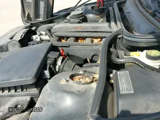 2003 BMW 3 Series 325xi с VIN WBAEU33423PH87815, выставлен на аукционе IAAI как лот 43214732 с пробегом 101 156 миль миль и . История ставок и продаж доступна на DreamBid. Изображение 12.