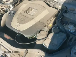 ✅ 2008 Mercedes-Benz E 350 Luxury • VIN: WDBUF56X08B291647 • Lot: 43579643. Wystawiony na IAAI z przebiegiem 201 085 mil. Bezpłatny archiwum sprzedaży aukcyjnych z USA i szczegółowy raport historii pojazdu na DreamBid. Zdjęcie 12.