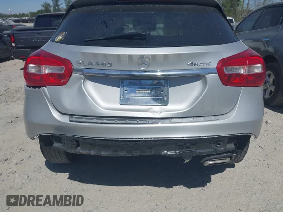 ✅ 2016 Mercedes-Benz GLA 250 • VIN: WDCTG4GB5GJ198564 • Lot: 44682122. Wystawiony na IAAI z przebiegiem 122 726 mil. Bezpłatny archiwum sprzedaży aukcyjnych z USA i szczegółowy raport historii pojazdu na DreamBid. Zdjęcie 6.
