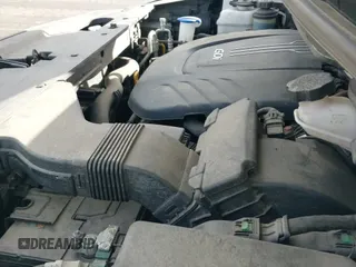 ✅ 2018 Kia Sedona LX • VIN: KNDMB5C17J6351578 • Lot: 43824148. Wystawiony na IAAI z przebiegiem 108 103 mil. Bezpłatny archiwum sprzedaży aukcyjnych z USA i szczegółowy raport historii pojazdu na DreamBid. Zdjęcie 19.