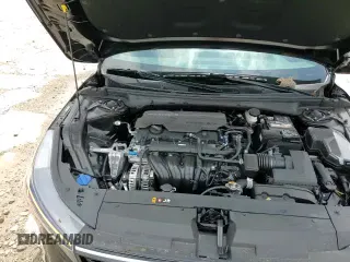 ✅ 2025 Kia K4 GT-Line • VIN: 3KPFW4DE8SE077604 • Lot: 51072185. Listed on Copart with 2,050 mi. Free auction sales archive from the USA and detailed vehicle history report at DreamBid. Image 16.